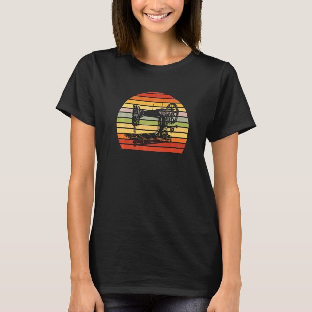 Camiseta Retro Sewing Machine Seamstress Dressmaker (Frente)