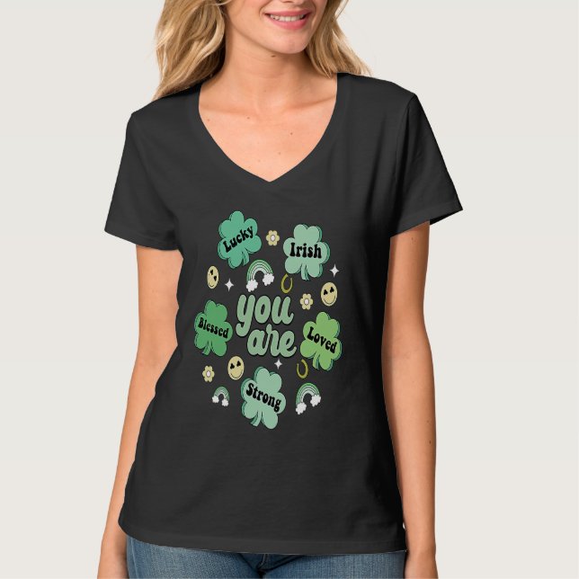 Camiseta Retro Shamrock Teacher St Patricks Day You Are Iri (Frente)