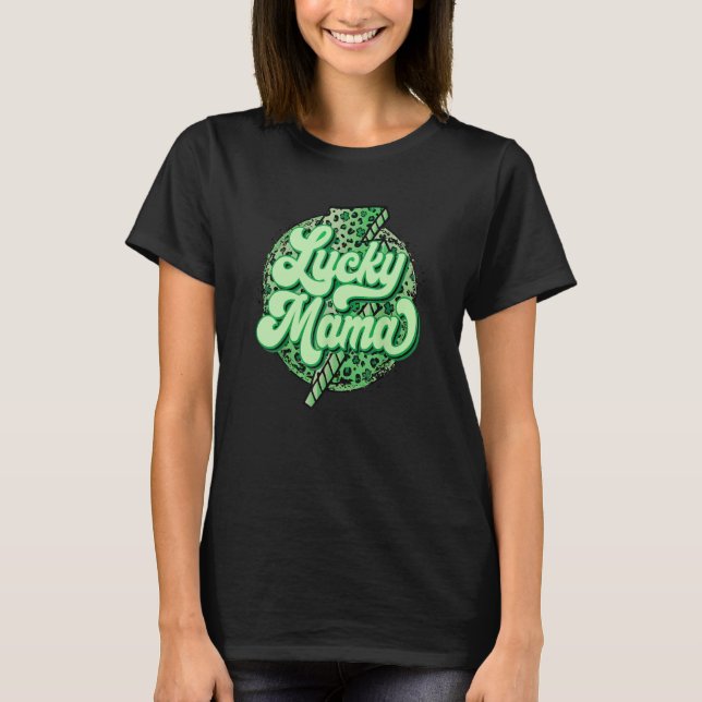 Camiseta Retro St Patricks Day Lucky Mama Shamrock Lightnin (Frente)