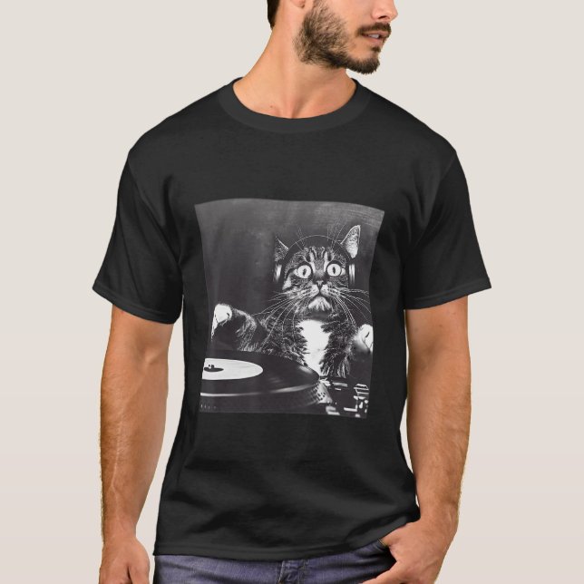 Camiseta Retro Style Cat DJ with Headphones (Frente)