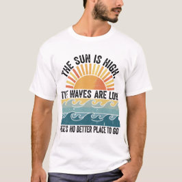 Camiseta Retro Sun & Waves Summer Vibe Art