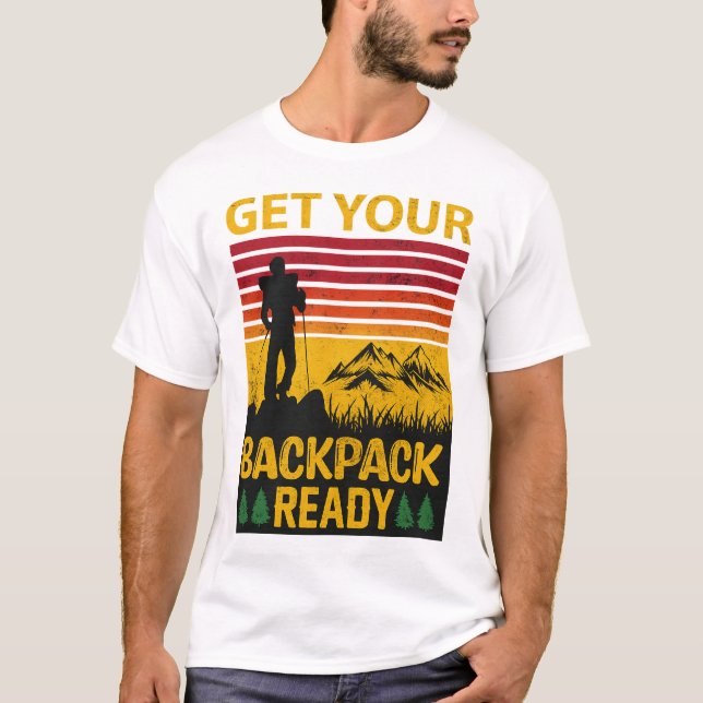 Camiseta Retro Sunset Get Your Backpack Ready Trekking Tee (Frente)