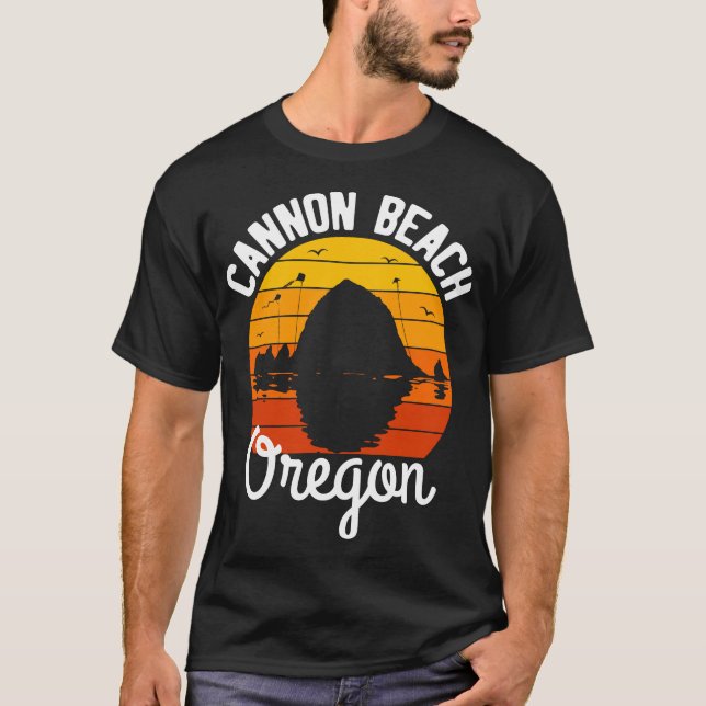 Camiseta Retro Sunset Haystack Rock Souvenir Cannon Beach (Frente)