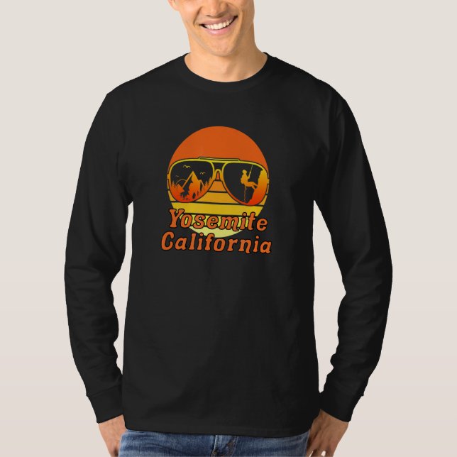 Camiseta Retro Sunset Mountain Hike Yosemite California Roc (Frente)
