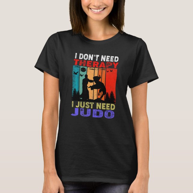 Camiseta Retro Sunset Slogan I Don't Need Therapy I Just Ne (Frente)