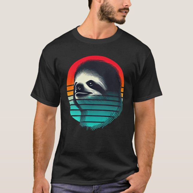 Camiseta Retro Sunset Sloth Hiking Vibes Badge girl (Frente)