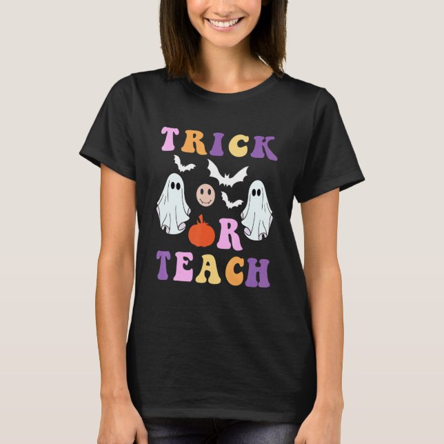 Camiseta Retro Trick Or Teach Ghost Teacher Halloween Costu (Frente)