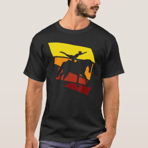 Camiseta Retrô Vazando Sobre O Cavalo