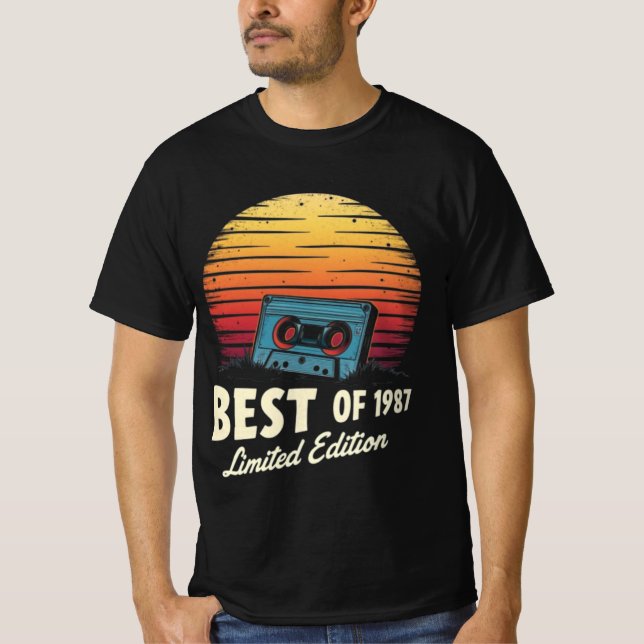 Camiseta Retro Vibes (Frente)