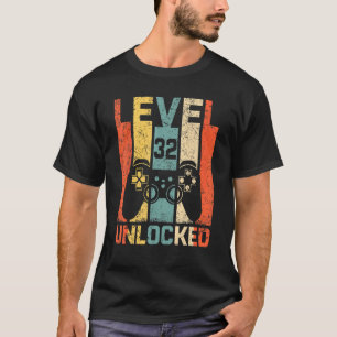 Camiseta Retro Vintage 32nd Birthday Gamer Nível 32 Unlocke