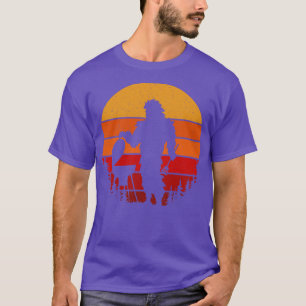 Camiseta Retro Vintage Camping Breakfast Revela Sasquatch