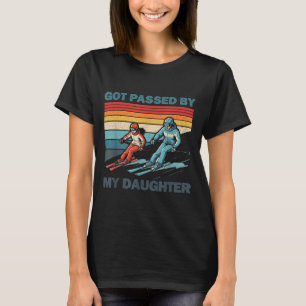 Camiseta Retro vintage passado pela filha esquiando engraça