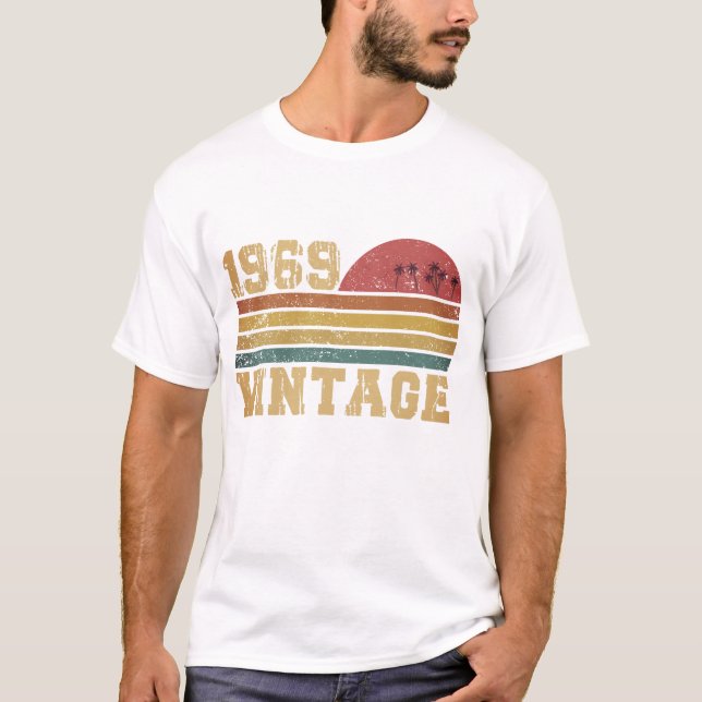Camiseta Retro Vintage Sunset 1969 Aniversário (Frente)