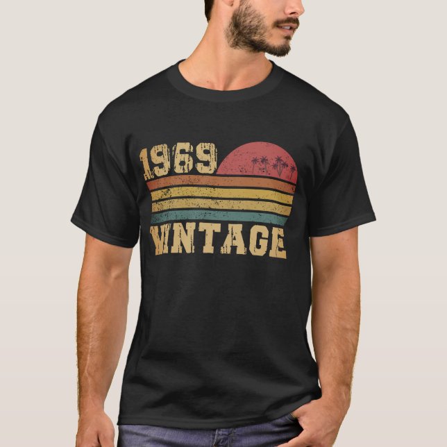 Camiseta Retro Vintage Sunset 1969 Aniversário (Frente)