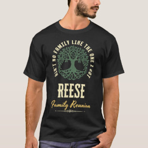 Camiseta Reunião Familiar 2025 Design de Correspondência -