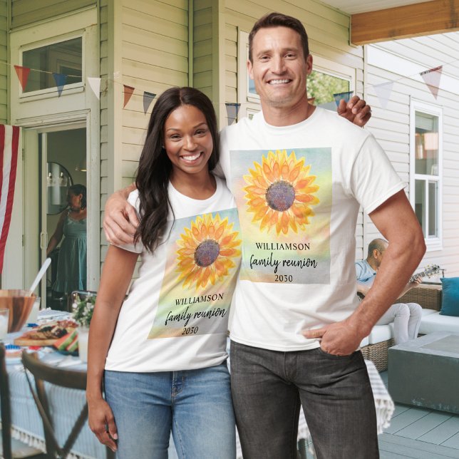 Camiseta Reunião Personalizada da Família (Criador carregado)