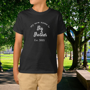 Camiseta Revelação de Novo Irmão Mais Velho Ano de Estabele