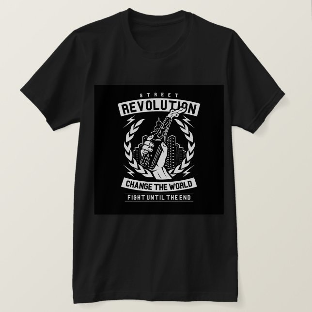 Camiseta Revolução das Ruas (A black t-shirt with a white graphic design on the front. )