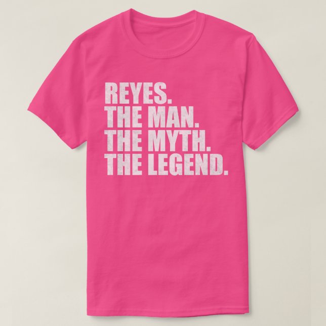 Camiseta ReyesReyes Nome da família Reyes sobrenome Reyes S (Frente do Design)