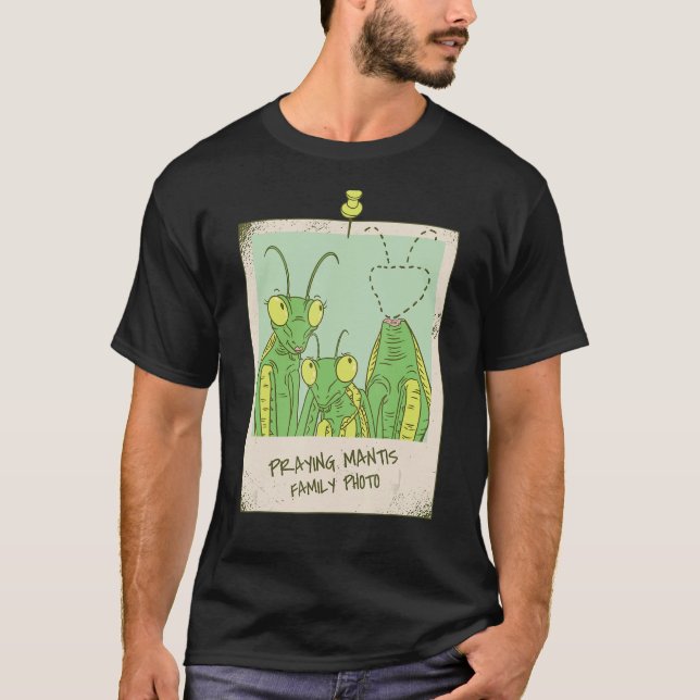Camiseta Rezando Foto da Família Mantis Rezando Mantis (Frente)