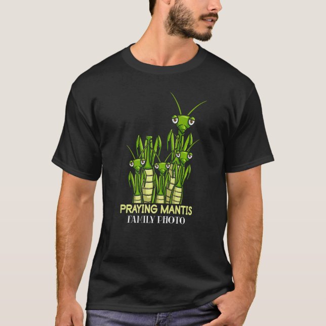 Camiseta Rezando Mantis Futuro Entomologista Coleta de Inse (Frente)