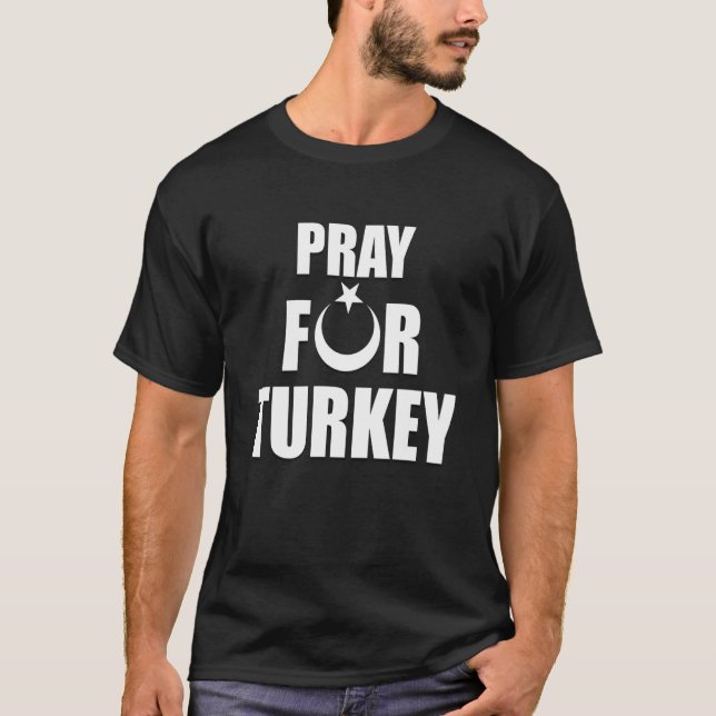 Camiseta Rezar Pela Turquia Rezando Por Türkiye Eu Fico Com (Frente)