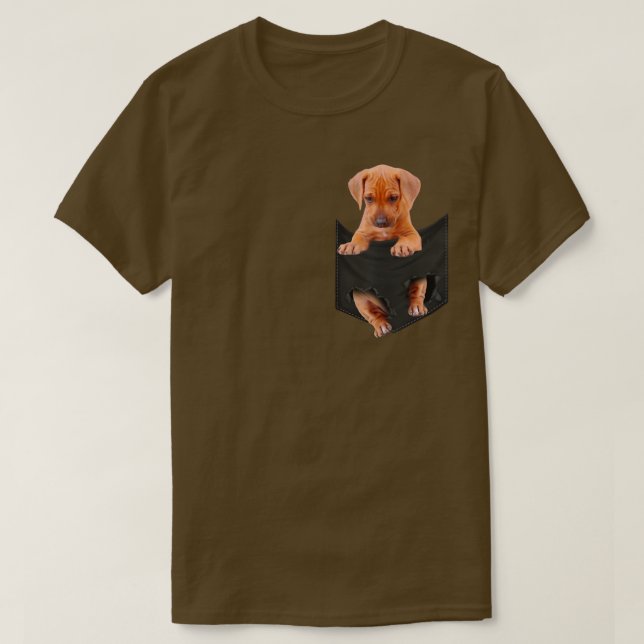 Camiseta Ridgeback Rhodesian Engraçado no bolso do Cachorro (Frente do Design)