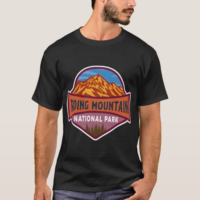 Camiseta Riding Mountain - Espírito das Montanhas (Frente)