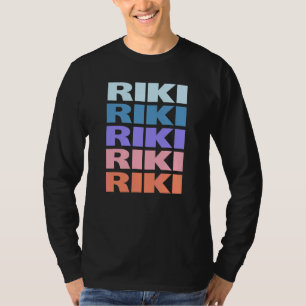Camiseta Riki de Texto Repetido Moderno