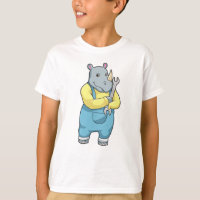 Rino como mecânico com chave inglesa