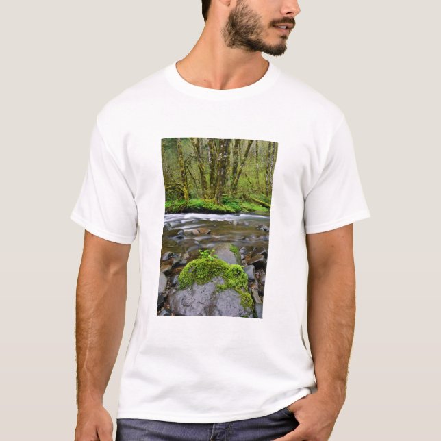Camiseta Rio em floresta verde, Oregon (Frente)