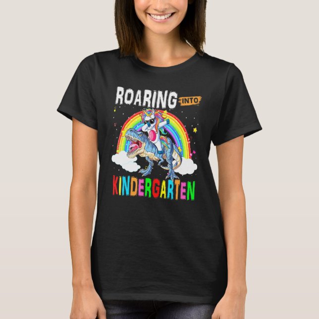 Camiseta Roaring In Kindergarten Unicorn Dabbing D (Frente)