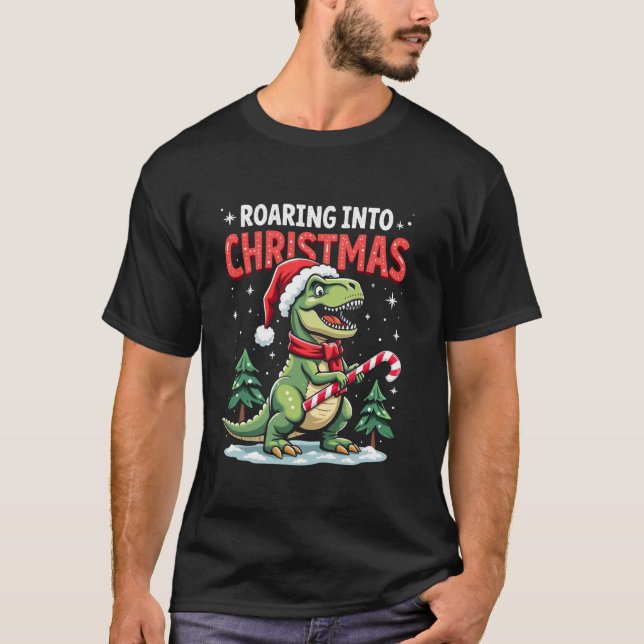 Camiseta Roaring into Christmas T Rex Santa Hat Candy Cane  (Frente)