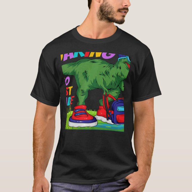 Camiseta Roaring into First Grade Dinosaur Rex Back to Scho (Frente)