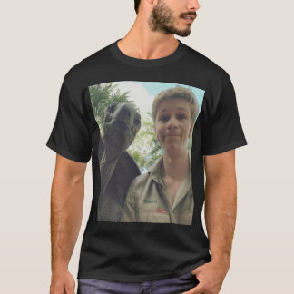 Camiseta Robert Irwin com menino tartaruga