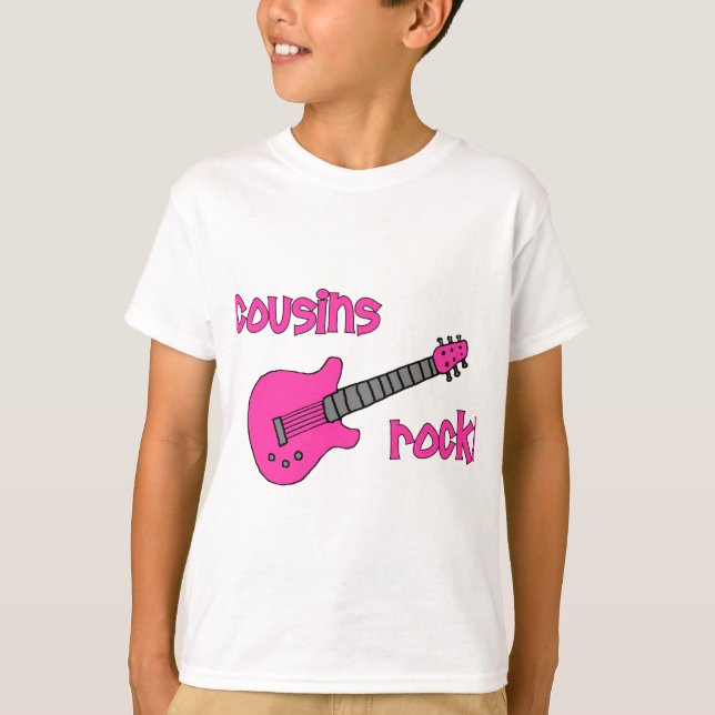Camiseta Rocha dos primos! com guitarra cor-de-rosa (Frente)