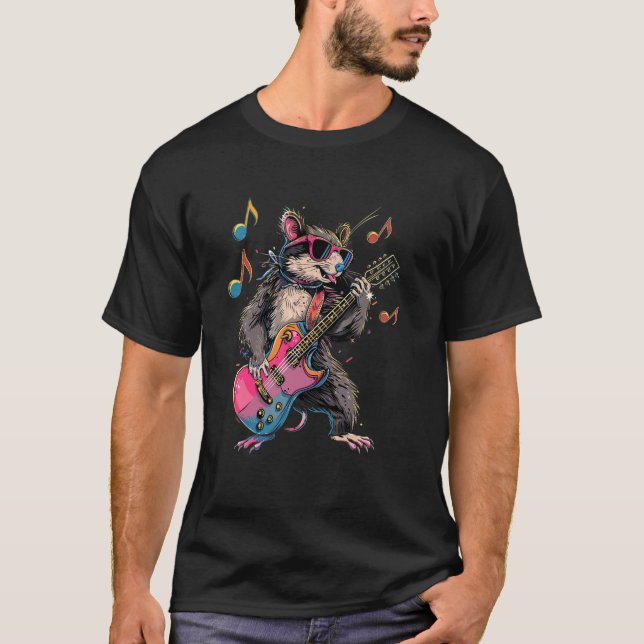 Camiseta Rock Ogambm Tocando Violão - Testemunha Engraçada (Frente)