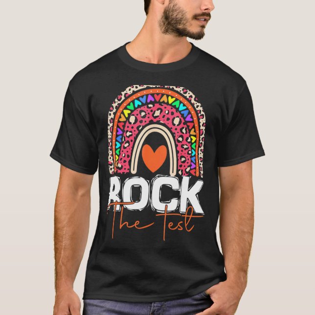 Camiseta Rock The Test Day Professora Rainbow Leopard Tes (Frente)