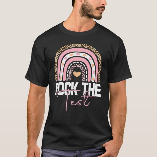 Camiseta Rock The Test Day Teacher Testing Day Rainbow (Frente)