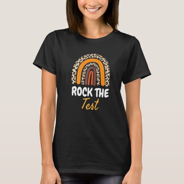 Camiseta Rock The Test Day Teacher Testing Day Rainbow (Frente)