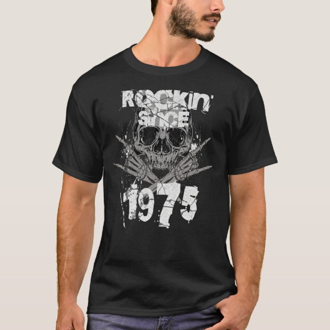 Camiseta Rockin Desde 1975 Grunge Skull Rock Hands Aniversá (Frente)