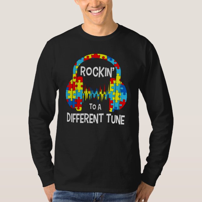 Camiseta Rockin To A Different Tune Autistic Awarenes Men W (Frente)