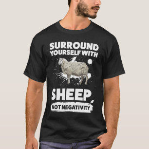 Camiseta rodeia-se com ovelhas, não com ovelhas de negativi
