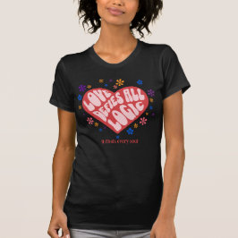 Camiseta Romance Retro Caprichosa