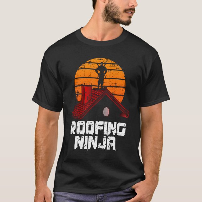 Camiseta Roofer Roofing Ninja Contractor (Frente)