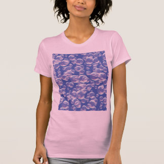 Camiseta Rosa com bolhas azuis