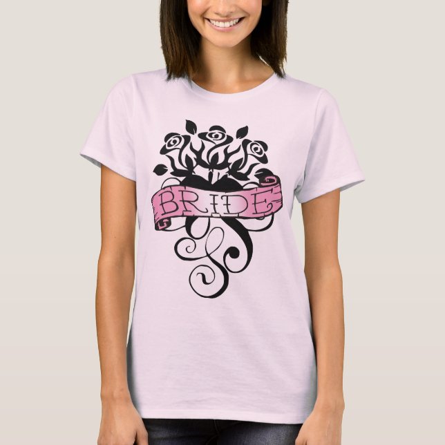Camiseta Rosa com faixa de noiva (Frente)