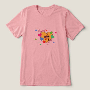 Camiseta Rosa de Coração de Desenho de Namorados -