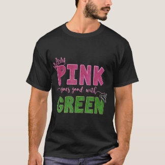 Camiseta Rosa fica bom com verde