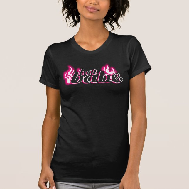 Camiseta Rosa quente quente com chama quente em preto (Frente)